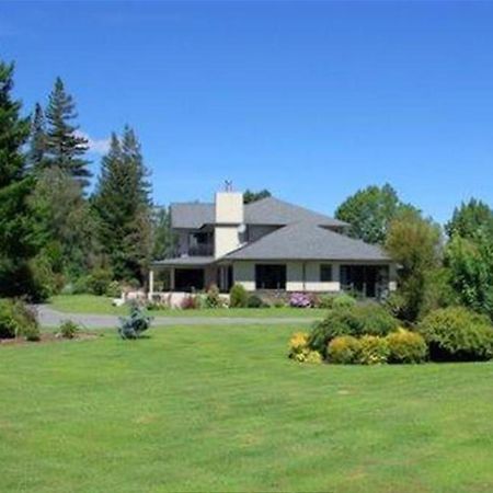 Tui Lodge Turangi Eksteriør billede